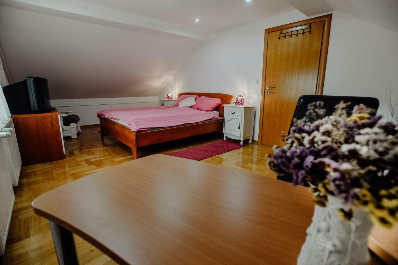 Apartman Slavonia จาโกโว ภายนอก รูปภาพ